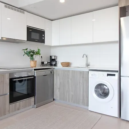 Global Properties, Moderno Con Terraza En Gran Canet Apartment *