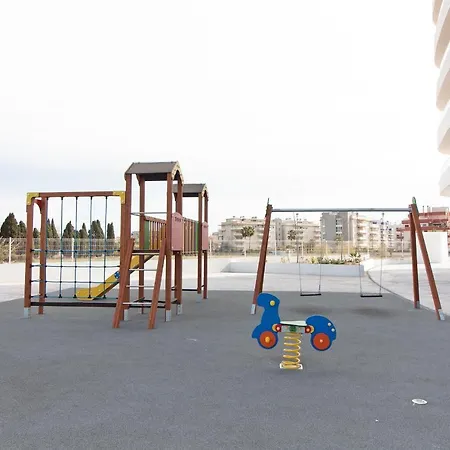 Global Properties, Moderno Con Terraza En Gran Canet *